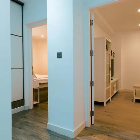 Apartment Downtown Suite-hosted By Sweetstay *