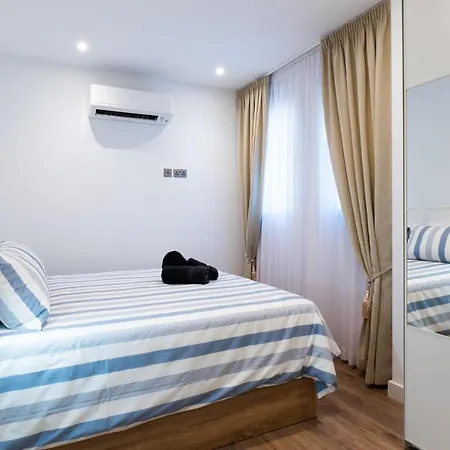 Downtown Suite-hosted By Sweetstay *