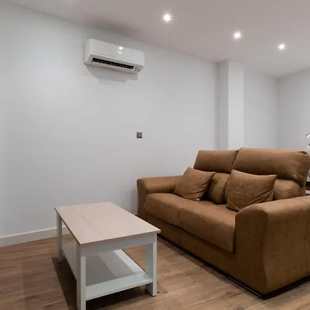 Apartment Downtown Suite-hosted By Sweetstay